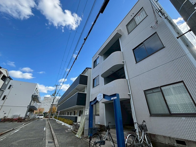 ＮＡＮＩＷＡ6の物件外観写真