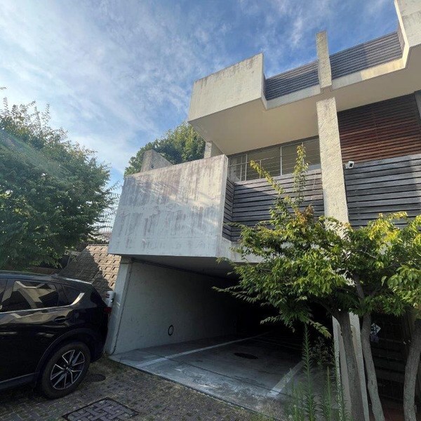 ゼファーヒルの物件外観写真