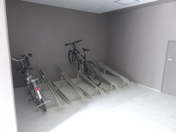 豊中駅 徒歩3分 5階の物件内観写真