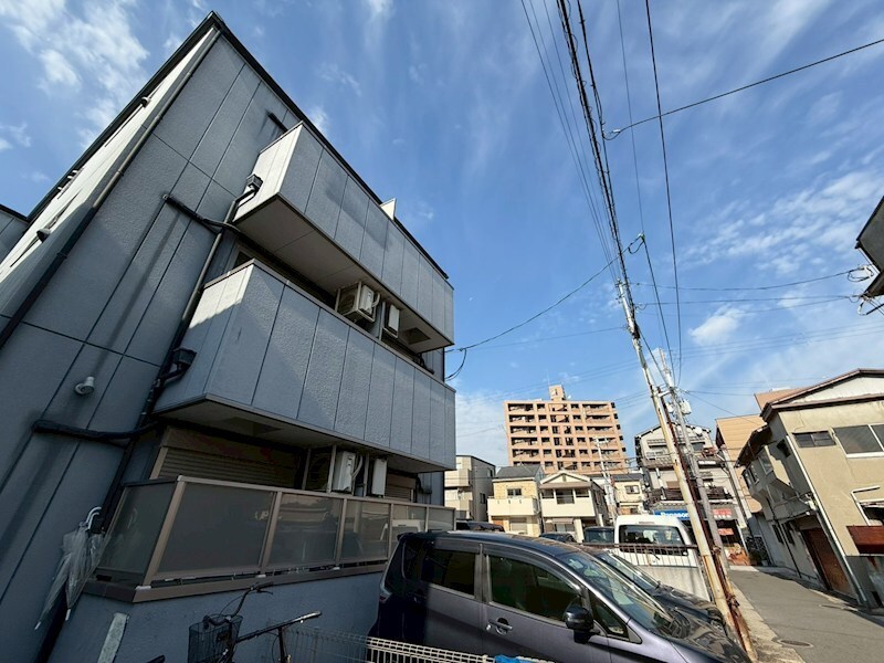 クリアエスト尼崎の物件外観写真