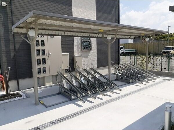 伊丹駅 徒歩29分 2階の物件内観写真