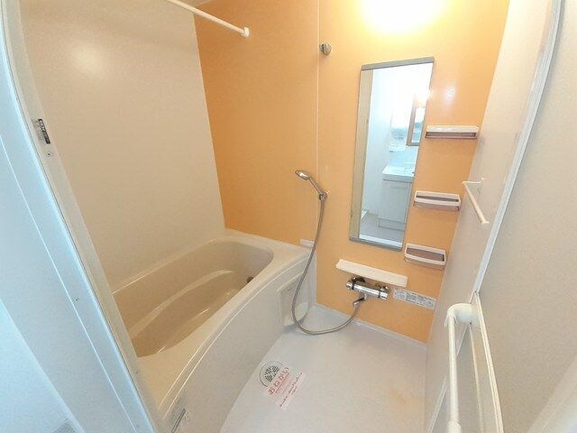 エレガント塚崎の物件内観写真