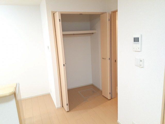 エレガント塚崎の物件内観写真