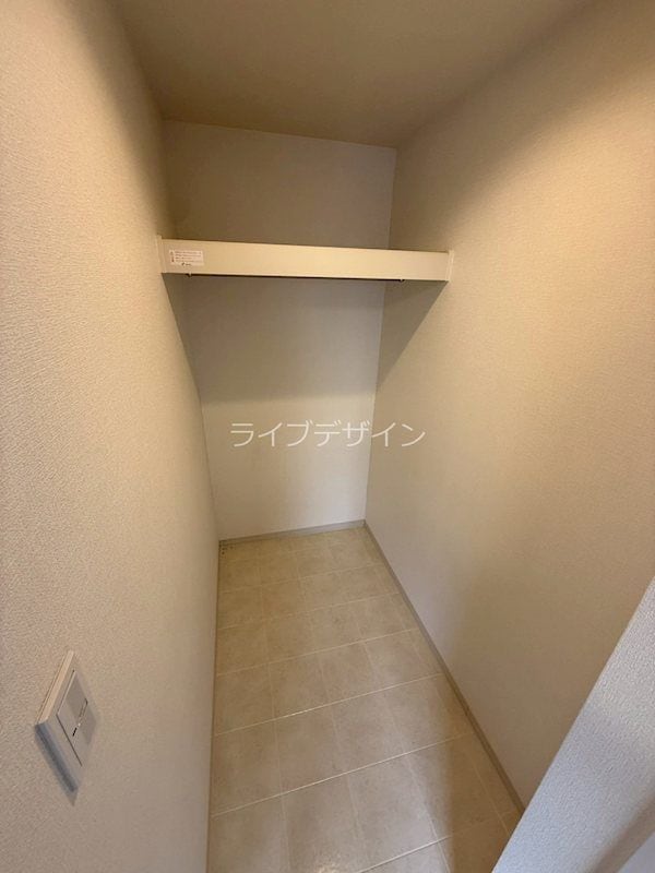 Pスマイルカーサ　バラ公園の物件内観写真