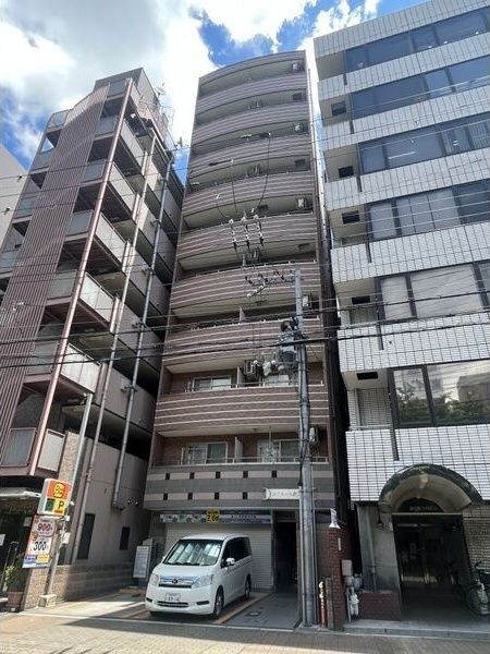 ルミエール新大阪の物件外観写真