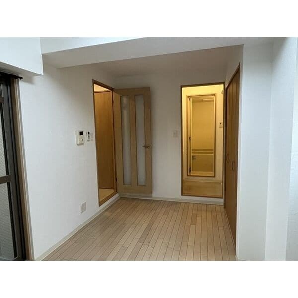 ルミエール新大阪の物件内観写真