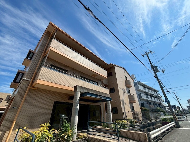 エスパシオ塚口の物件外観写真