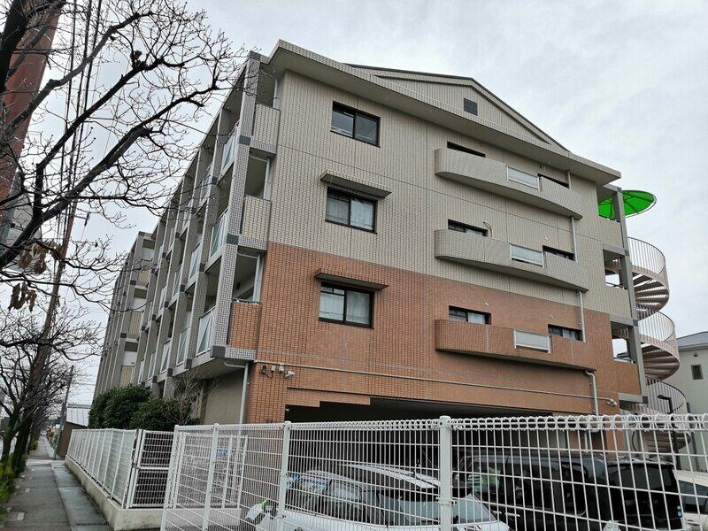 プレミールソシアの物件外観写真