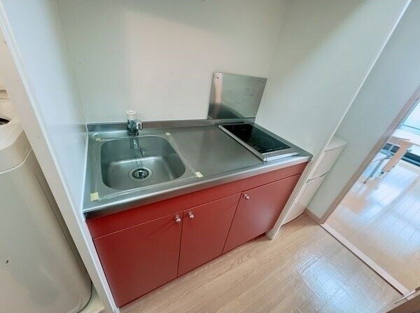 リバーウエストAの物件内観写真