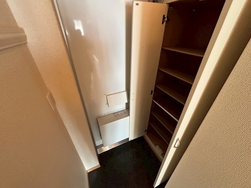 リバーウエストAの物件内観写真