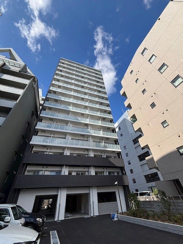 セレニテ東三国ミラクの物件外観写真