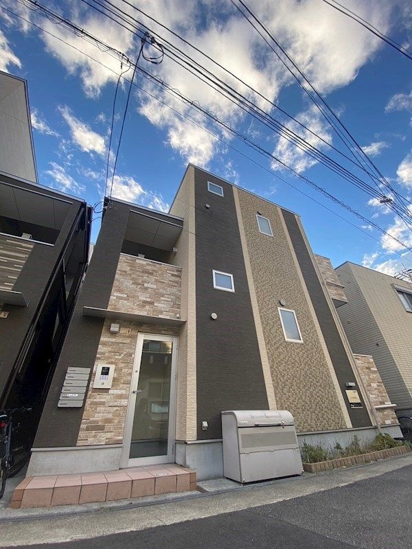 Ｌｅｖａｎｔｅの物件外観写真