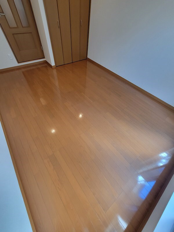 ミラクルセブン江坂の物件内観写真