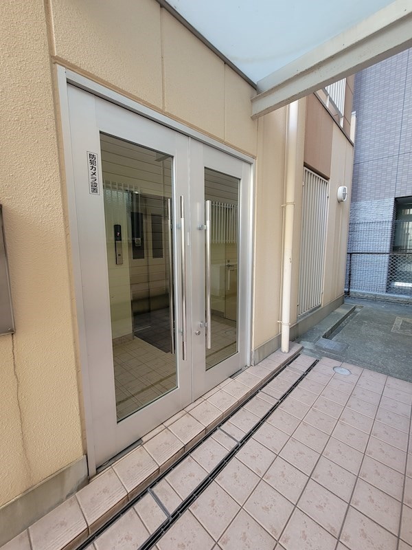 ミラクルセブン江坂の物件内観写真