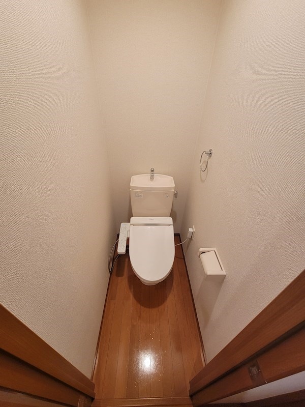 ミラクルセブン江坂の物件内観写真