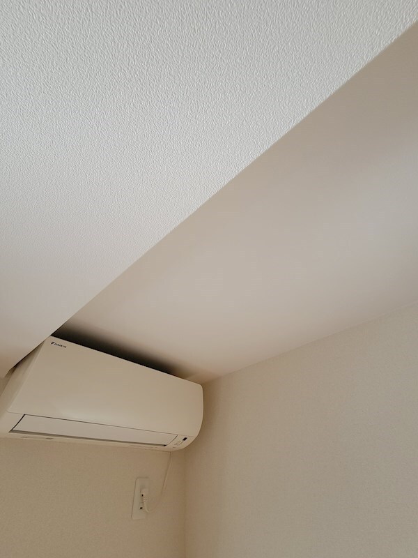 ミラクルセブン江坂の物件内観写真