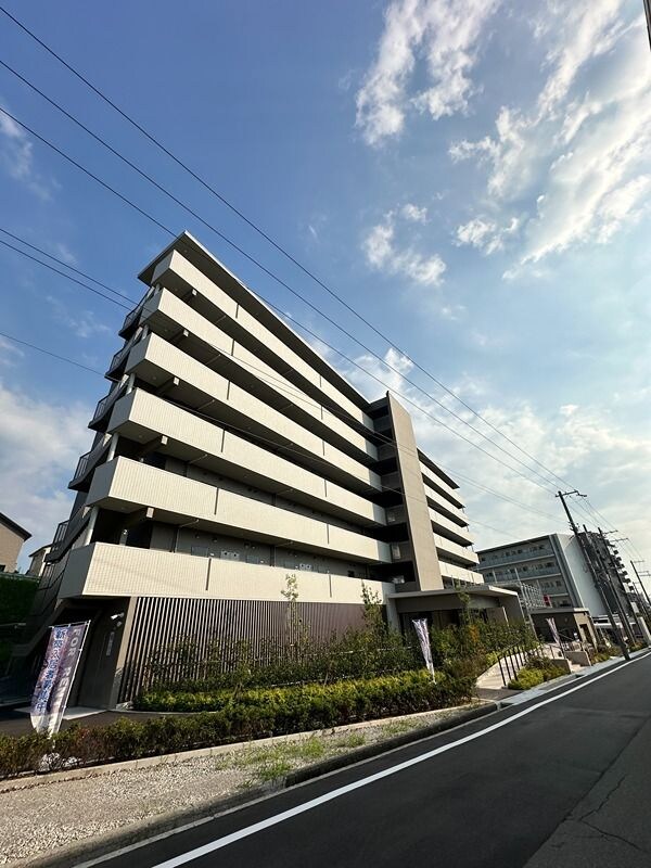 ファーストフィオーレ江坂ガーデンの物件外観写真