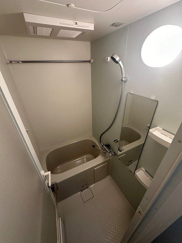 ファーストフィオーレ江坂ガーデンの物件内観写真