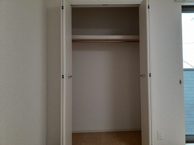 フィオーレ　デローベストの物件内観写真