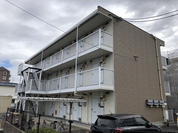 レオパレス武庫南の物件外観写真