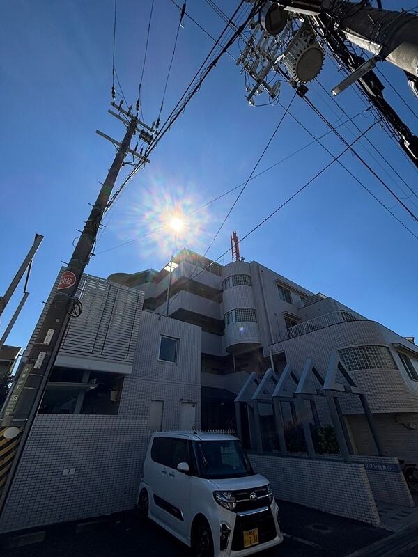 リブレ待兼山の物件外観写真