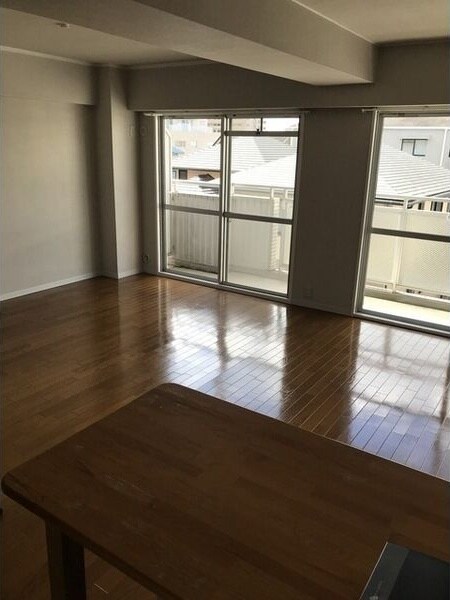 エムグランツ弐番館の物件内観写真