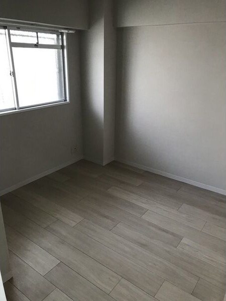 エムグランツ弐番館の物件内観写真