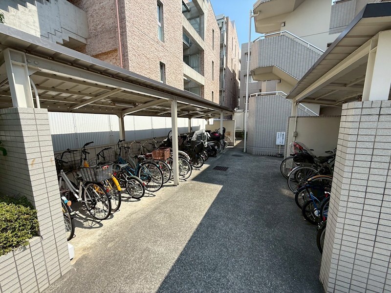 エムグランツ弐番館の物件内観写真