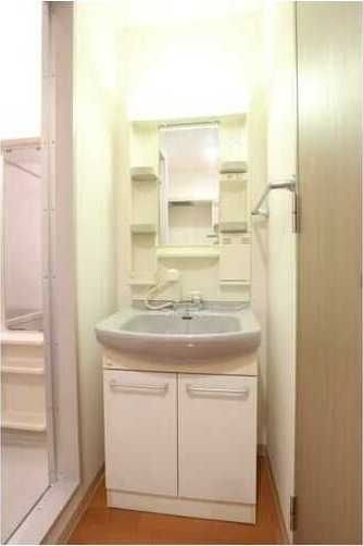 ロイヤル御幣島の物件内観写真