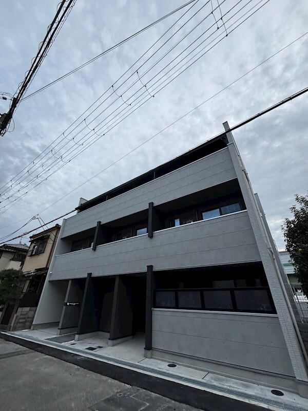 大阪府豊中市宝山町の物件外観写真