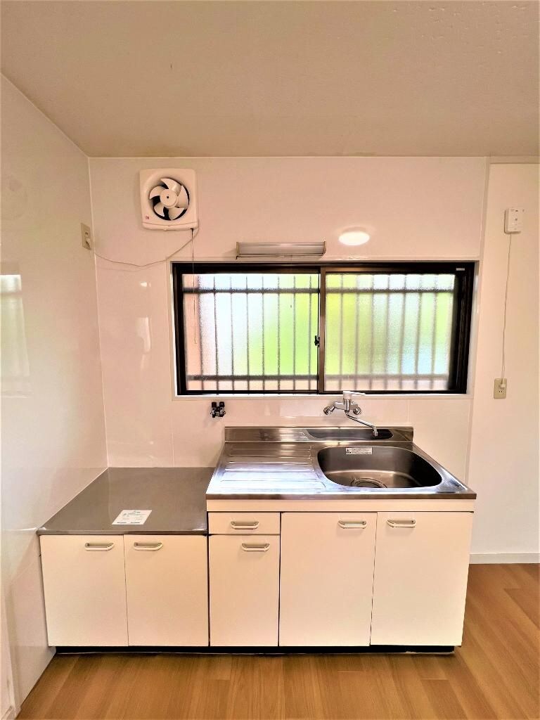 シャトーアムールの物件内観写真