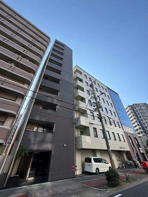 プリエール新大阪サウスの物件外観写真