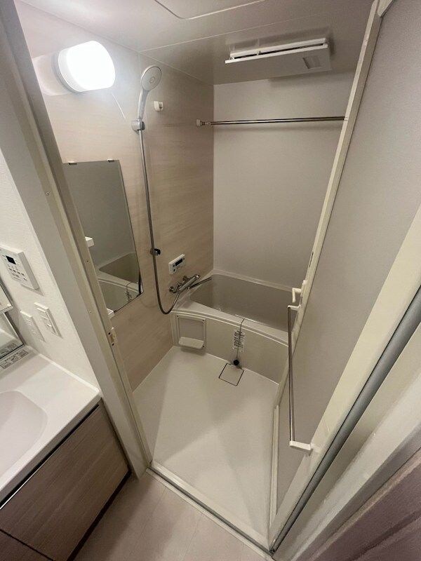 コンフォリア新大阪宮原Qの物件内観写真