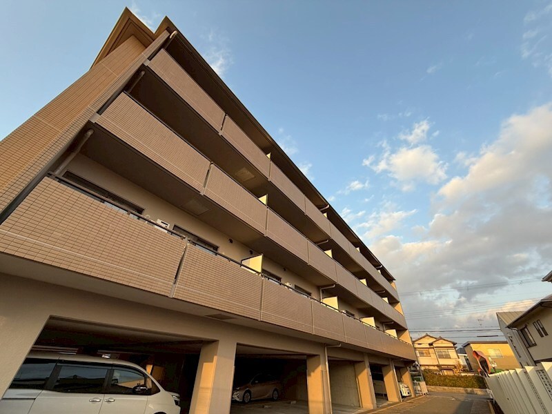 グランドール南野の物件外観写真