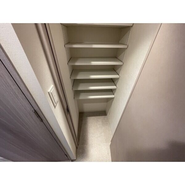 シーズンフラッツ新大阪の物件内観写真