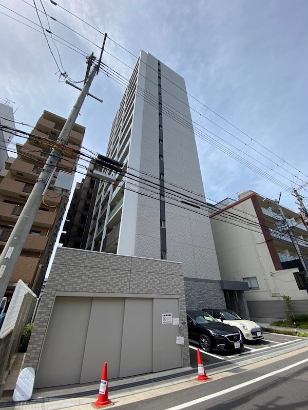 エスプレイスアーバンレジデンスの物件外観写真