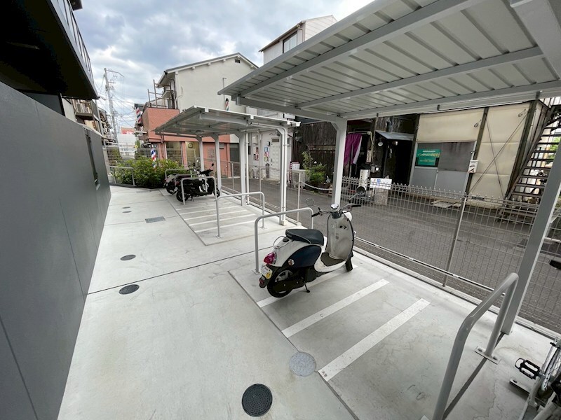 ガーデンクォーツ摂津正雀の物件内観写真