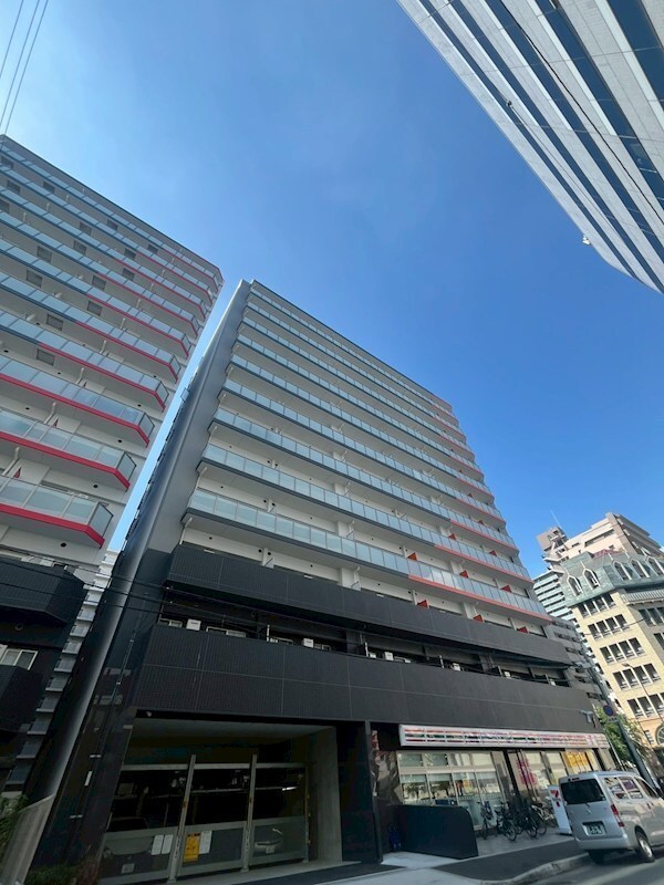 セレニテフラン新大阪の物件外観写真