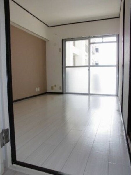 第2マンション寺直の物件内観写真