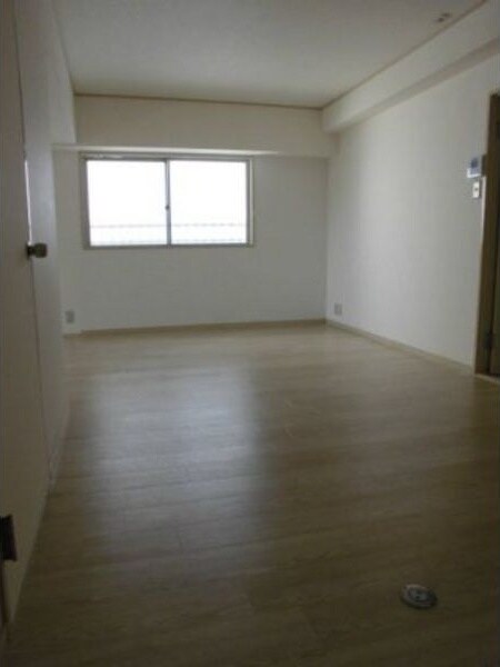 第2マンション寺直の物件内観写真