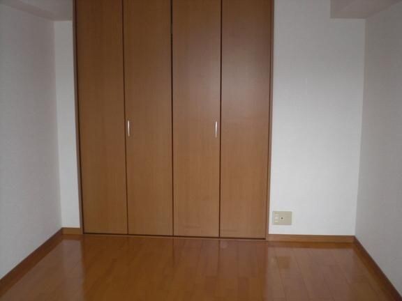 テラジハイツI号館の物件内観写真