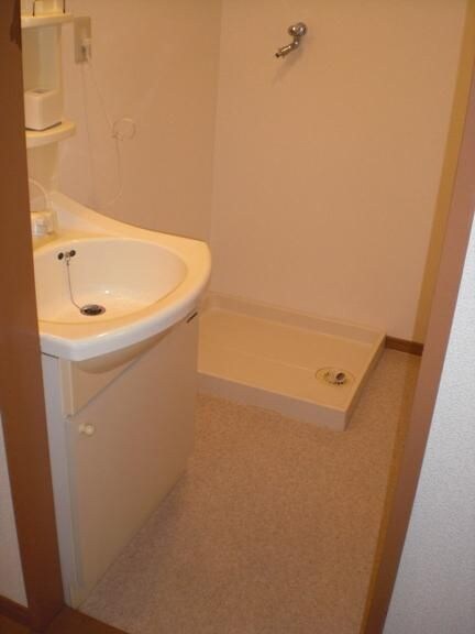 テラジハイツI号館の物件内観写真