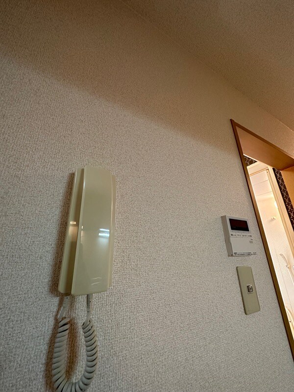 メゾンソレイユ岡町の物件内観写真