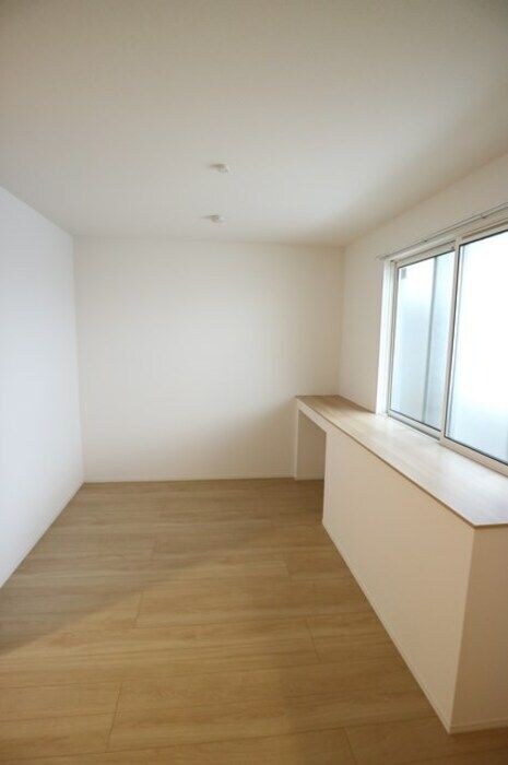 ルネ・ムーンの物件内観写真