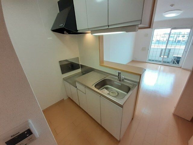 エレガンシアの物件内観写真