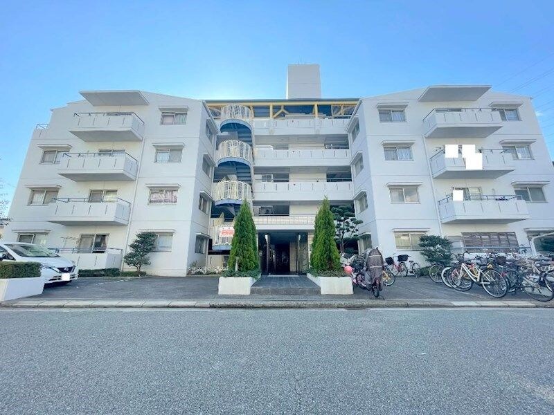 メゾンブランカの物件外観写真