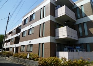 シェリール五月が丘北の物件外観写真