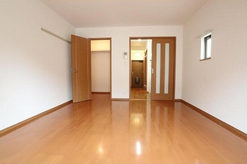 メープルガーデンの物件内観写真