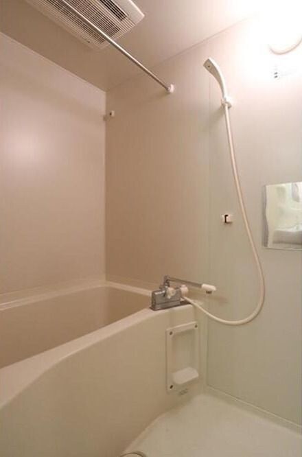 メープルガーデンの物件内観写真