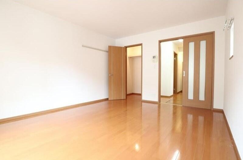 メープルガーデンの物件内観写真